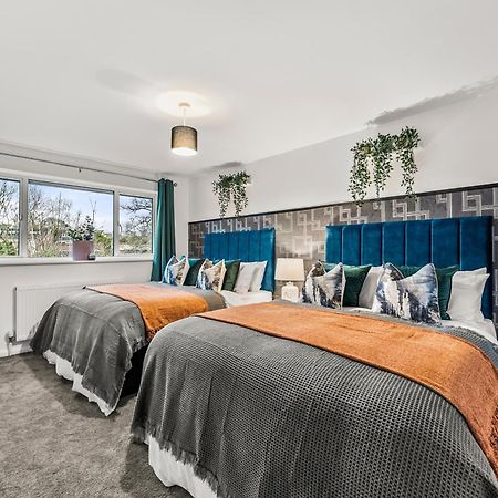 Elegant Retreat In Cheltenham - Garden & Parking Included ภายนอก รูปภาพ