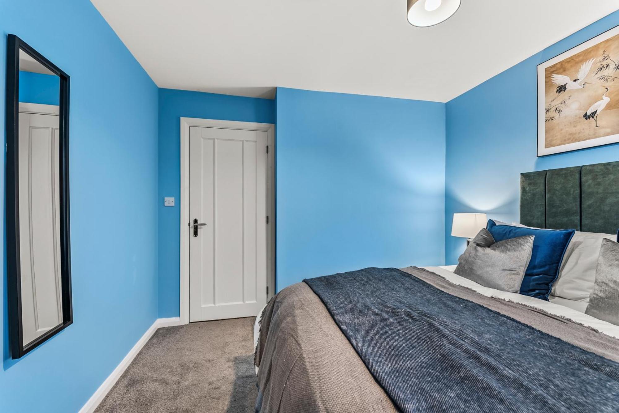 Elegant Retreat In Cheltenham - Garden & Parking Included ภายนอก รูปภาพ