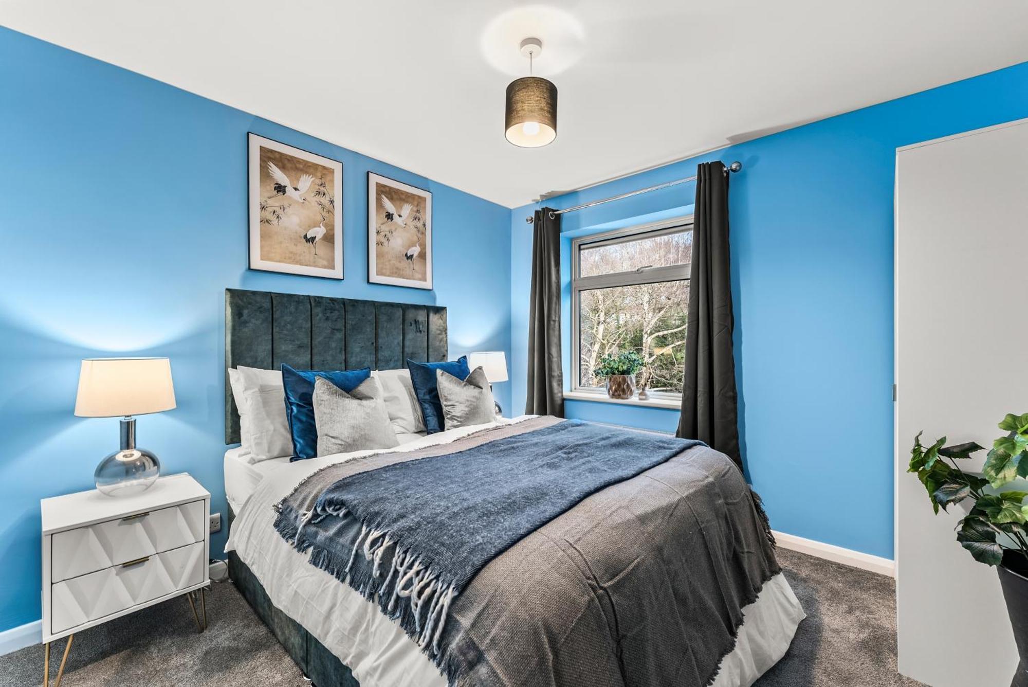 Elegant Retreat In Cheltenham - Garden & Parking Included ภายนอก รูปภาพ