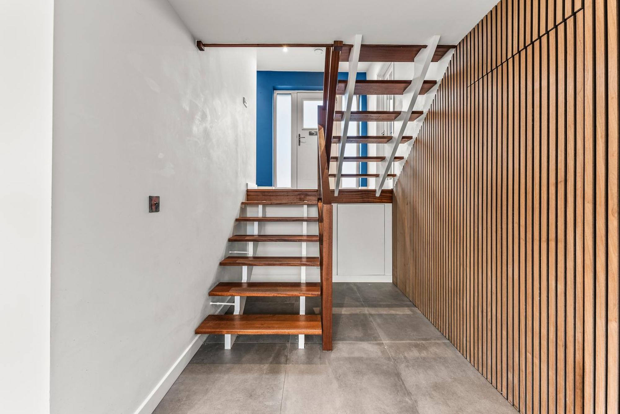 Elegant Retreat In Cheltenham - Garden & Parking Included ภายนอก รูปภาพ